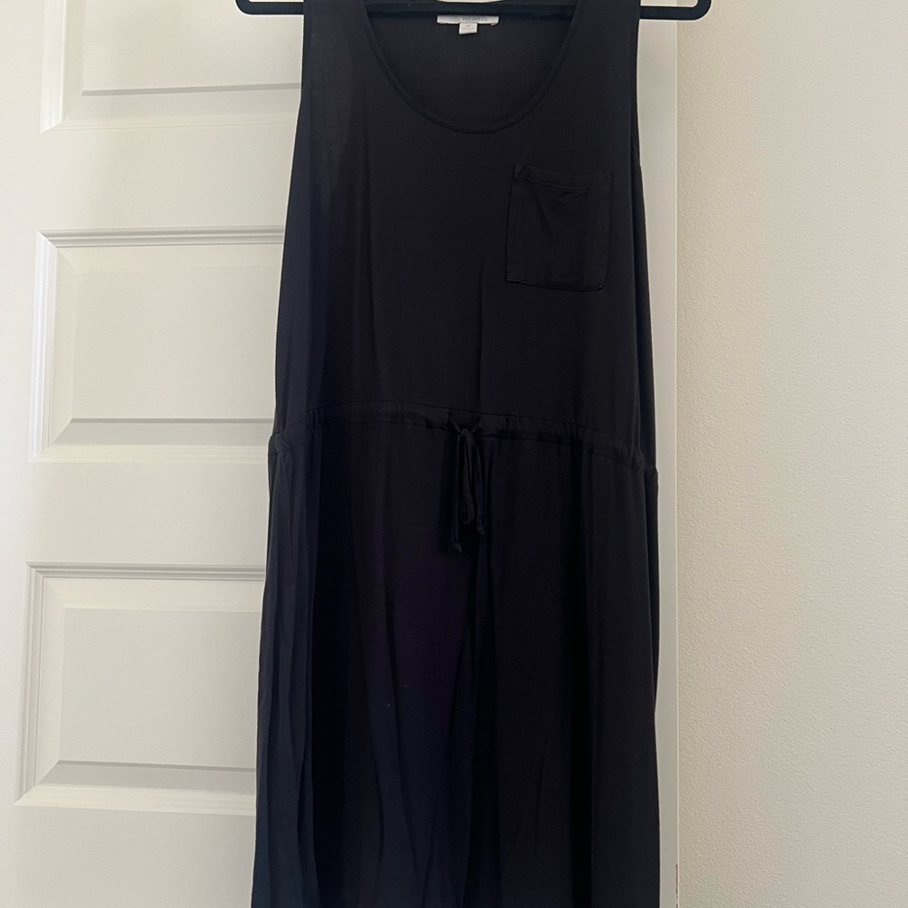 Olive & Oak Black Midi Dress with Pocket